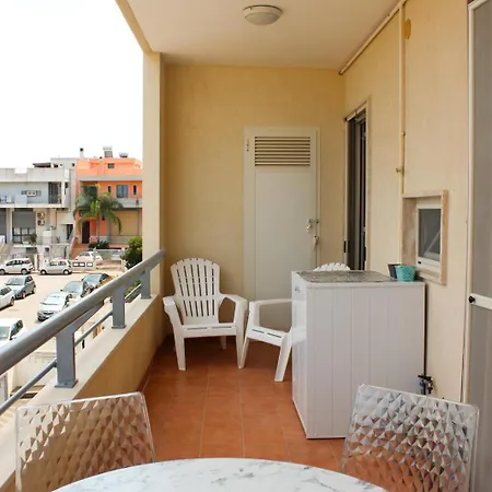 Casa Carlotta דירה פולינאנו א מארה